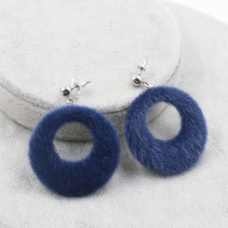 Hairball Big Circle Earrings