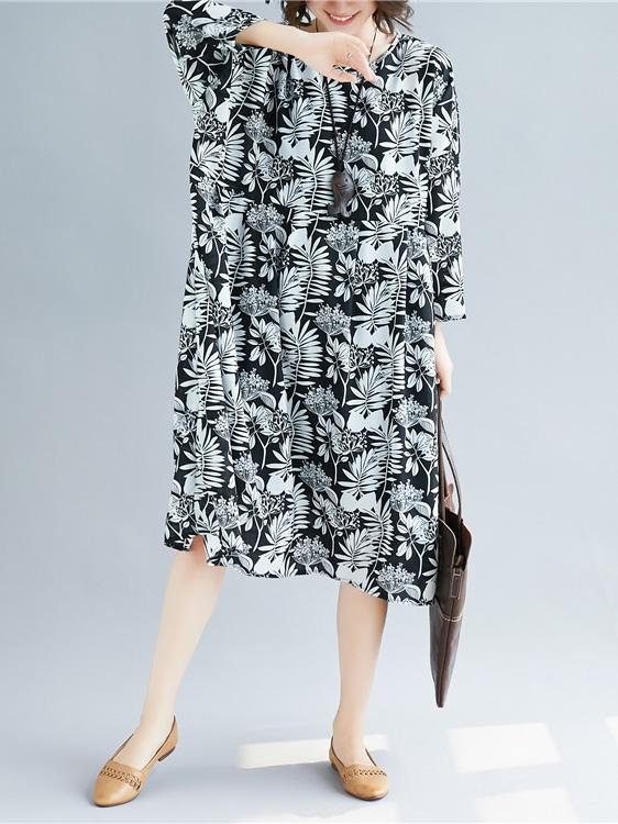 Loose Chiffon Plants Print Round-neck Long Dress+Black Jumper Skirt