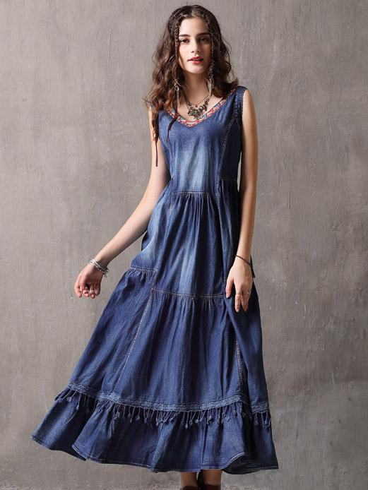 Loose Plus Size Embroidered V-neck Midi Dresses