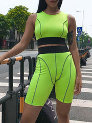 GREEN
