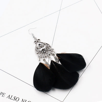 Feather fringed earrings with water drop-shaped Diamond Earrings