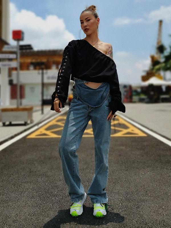 Solid Bare Midriff Off-the-shoulder Drawstring Sweatershirt