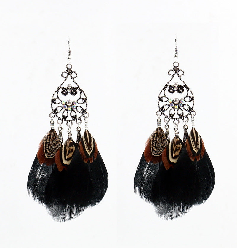 Feather fringed earrings with water drop-shaped Diamond Earrings