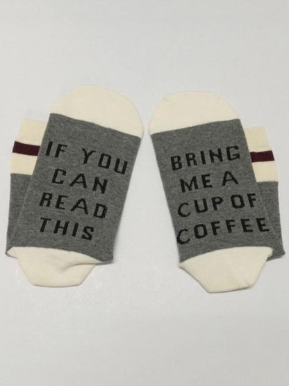 Usual  Alphabet Middle-tube Socks
