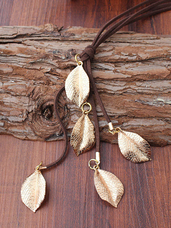 Vintage Alloy Multi-Leaf Velour Leather Rope Necklace