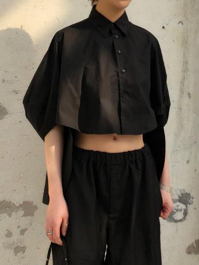 Solid Cropped Half-short Shirt