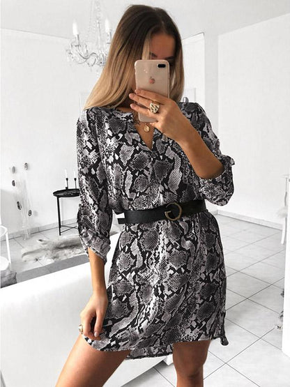 V-neck Long Sleeves Printed Shirt Mini Dresses