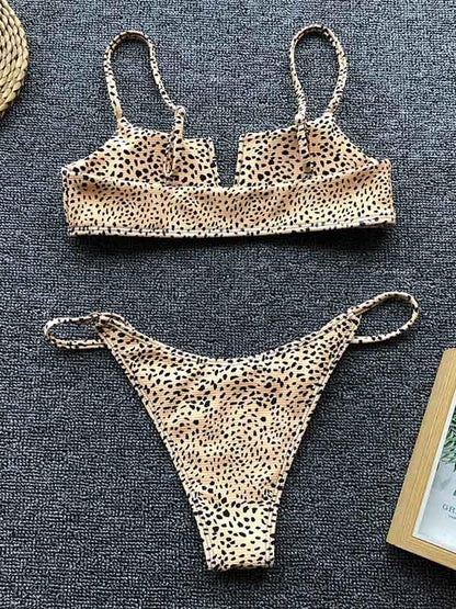 V Wired Textured Bikini Set