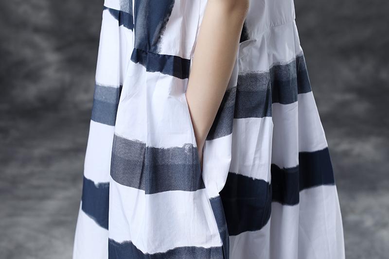 Summer Short Sleeve Stripe Pockets Round Neck pleated Dress