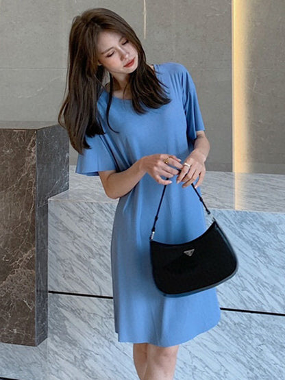 Casual Solid Color Short Sleeve Round-Neck Dress