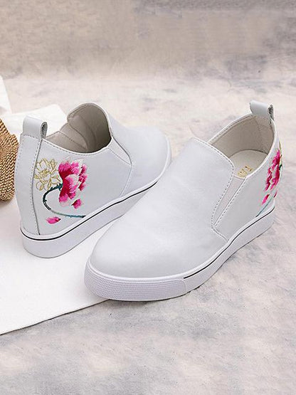 Lotus Floral Embroidered Leather Loafers