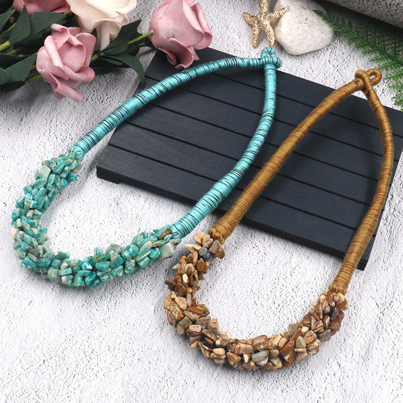 Gravel stone pendant exaggerated chain lock