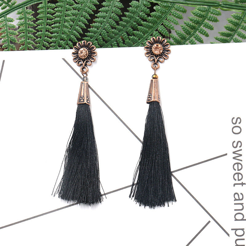 Fringed earrings with sunflower and diamond