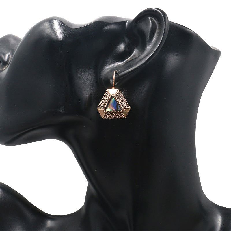 Elegant geometry with shell earrings