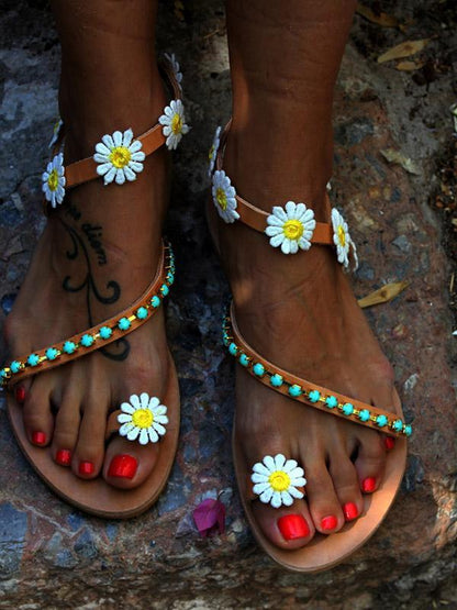 Pretty Flower Flat Sandals