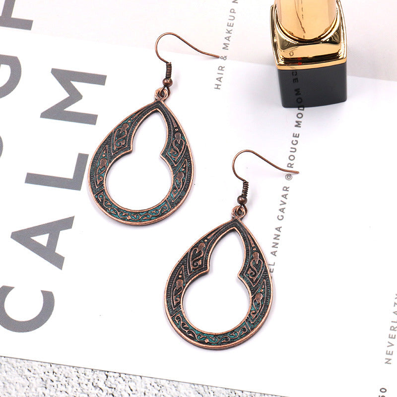 Retro water drop earring