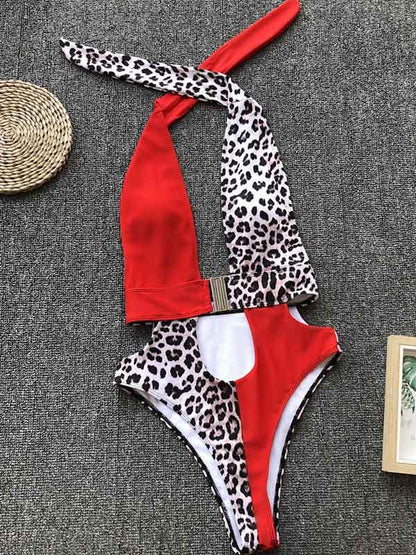 Backless Contrast Buckle One Piece Swimsuit