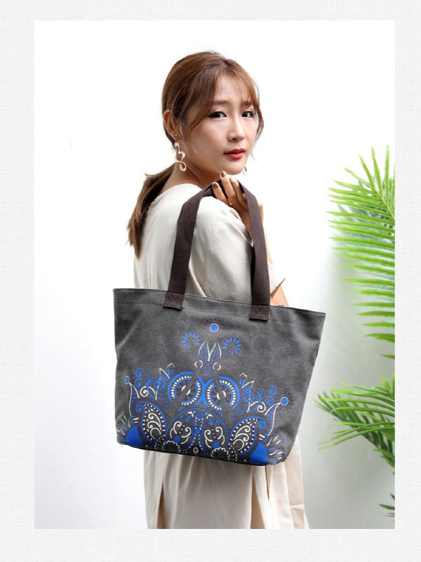 Ethnic Style Printed Zipper Canvas Bag