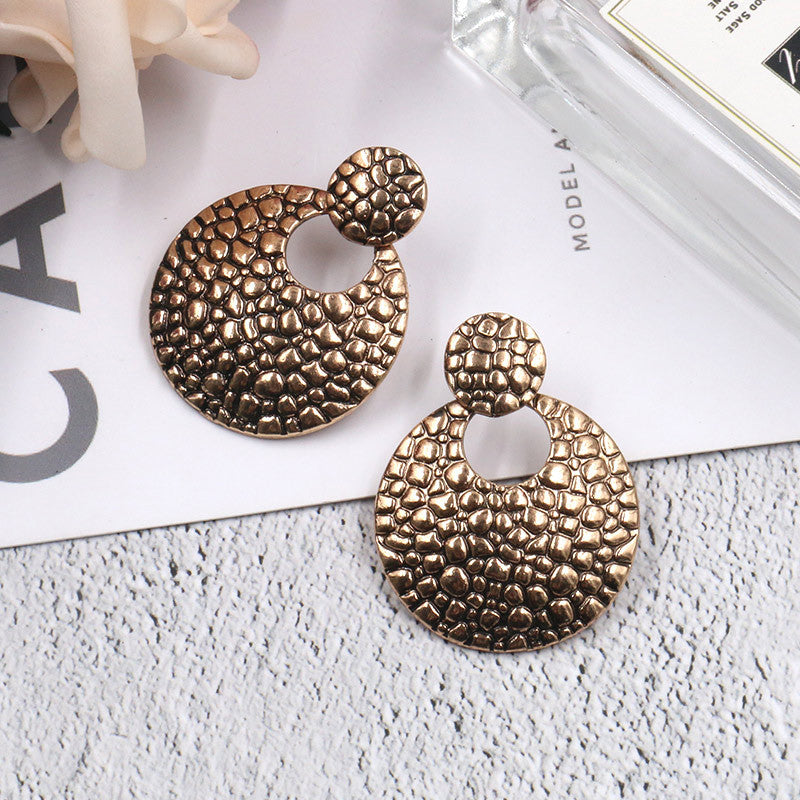 Retro exaggerated earrings creative round earrings