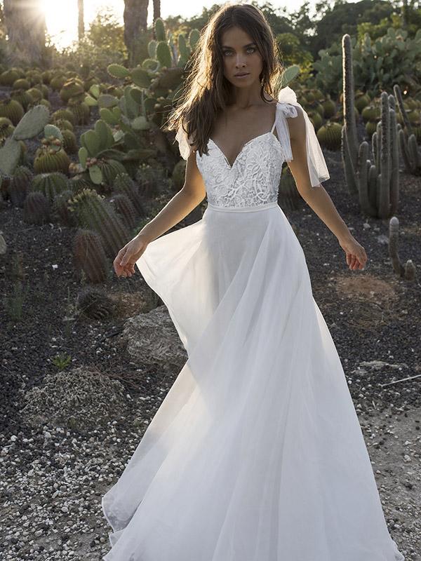 Lacy Bow-embellished Spaghetti-neck Evening Dress