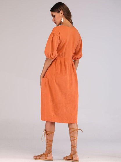 Casual Round-Neck solid Midi Dresses