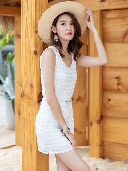 Sleeveless V-neck High Waist Hollow Lace Midi/Mini Dress