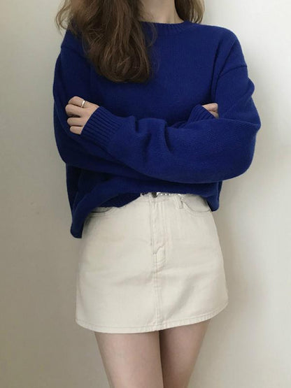 LOOSE KNITING BLUE SWEATER