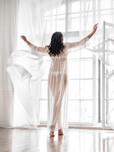 Maternity Lace Off-the-shoulder Maxi Dress