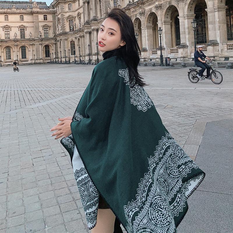 Beautiful Pattern Warm Comfortable Scarf