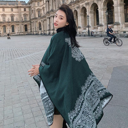 Beautiful Pattern Warm Comfortable Scarf