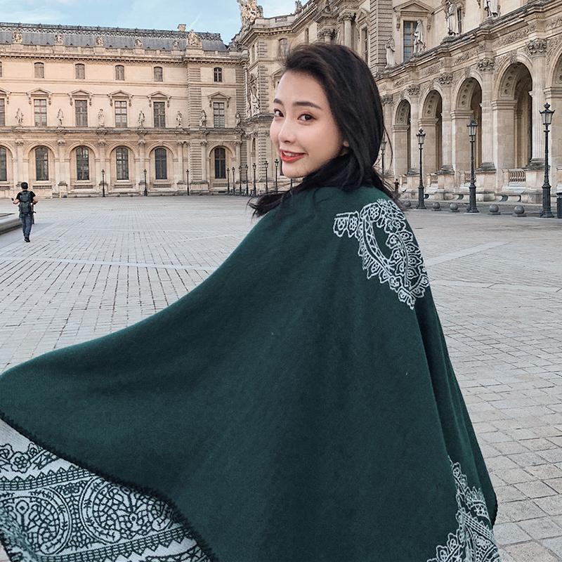 Beautiful Pattern Warm Comfortable Scarf