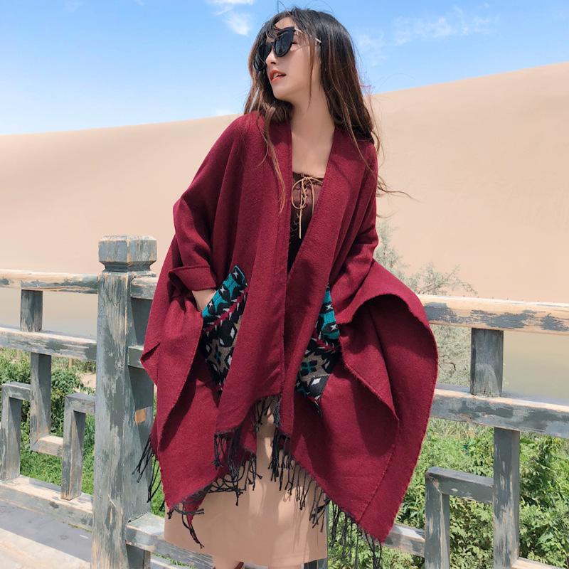 Casual Patch Pocket Jacquard Warm Shawl