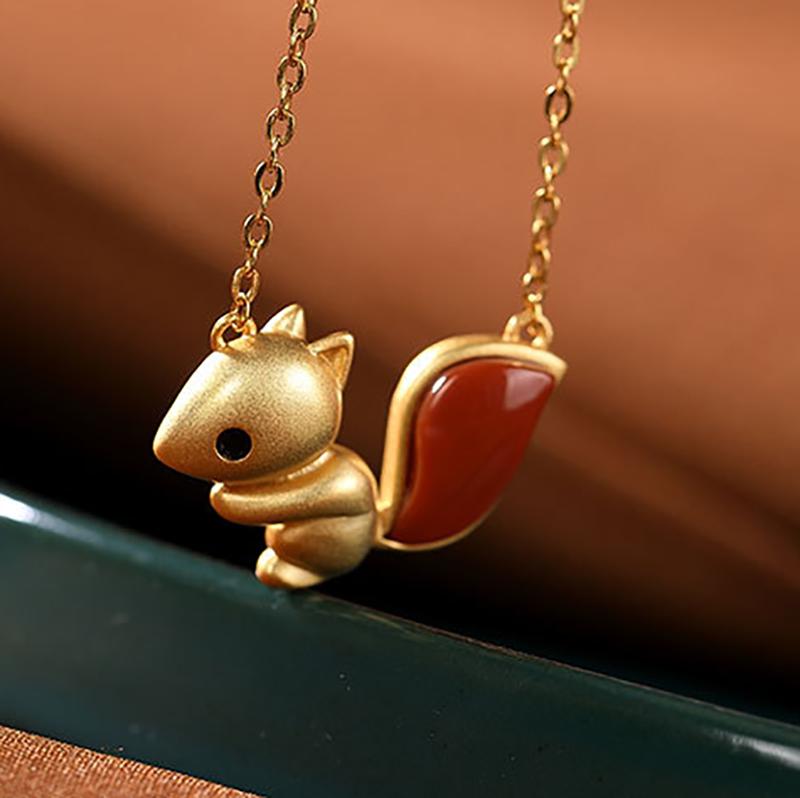 Casual Retro Cute Squirrel Pendant Necklace