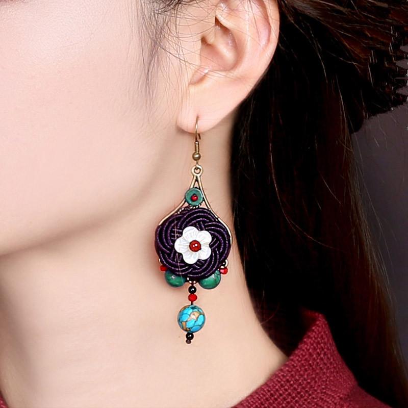 Casual Woven Agate Shell Flower Earrings