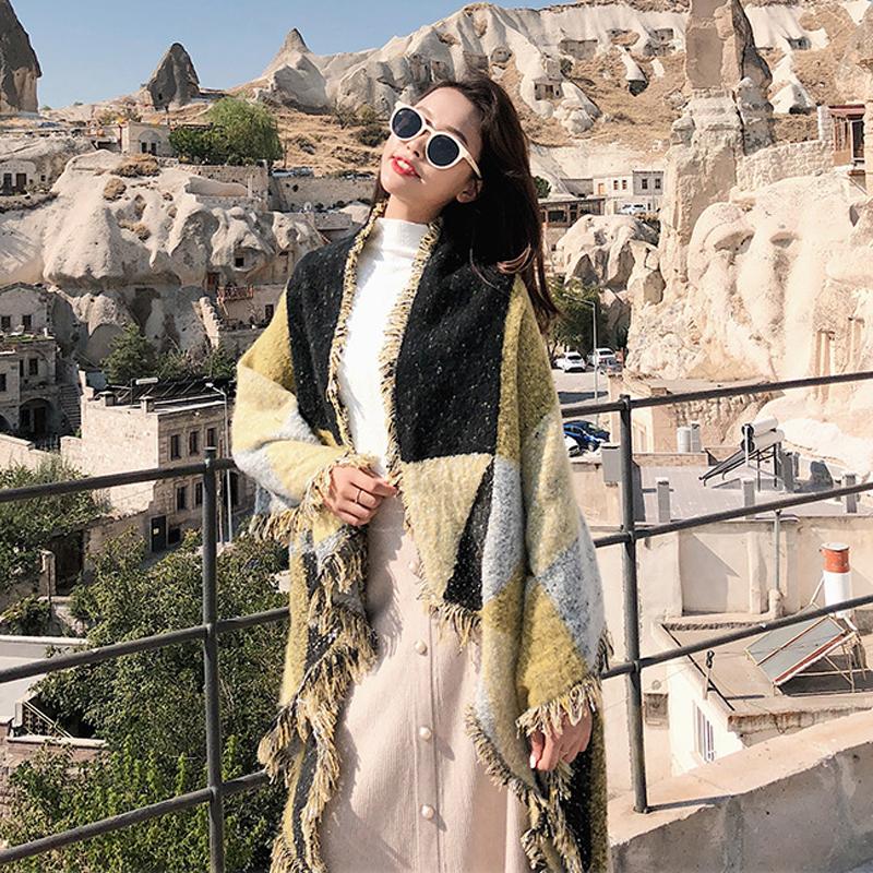 Contrast Color Tassel Imitation Cashmere Scarf