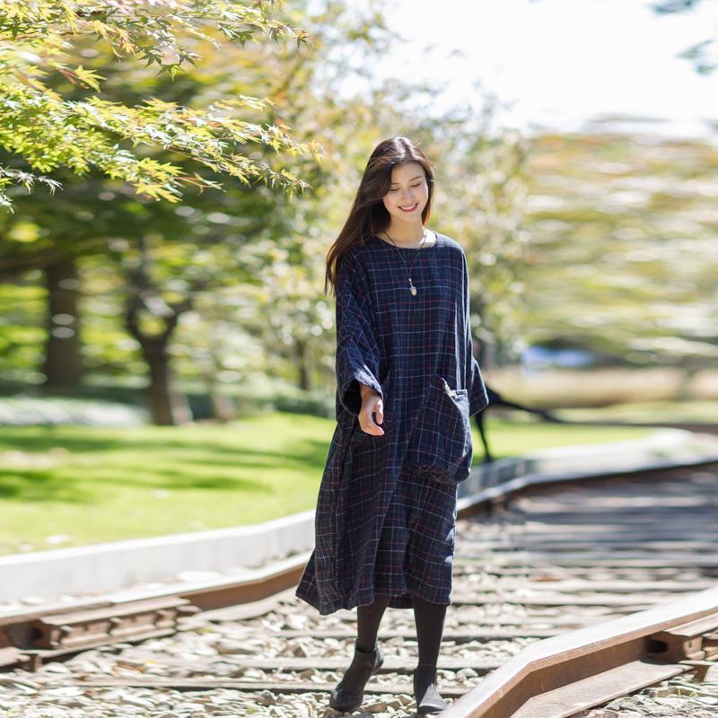 Plaid Long Sleeve Loose Winter Midi Dress