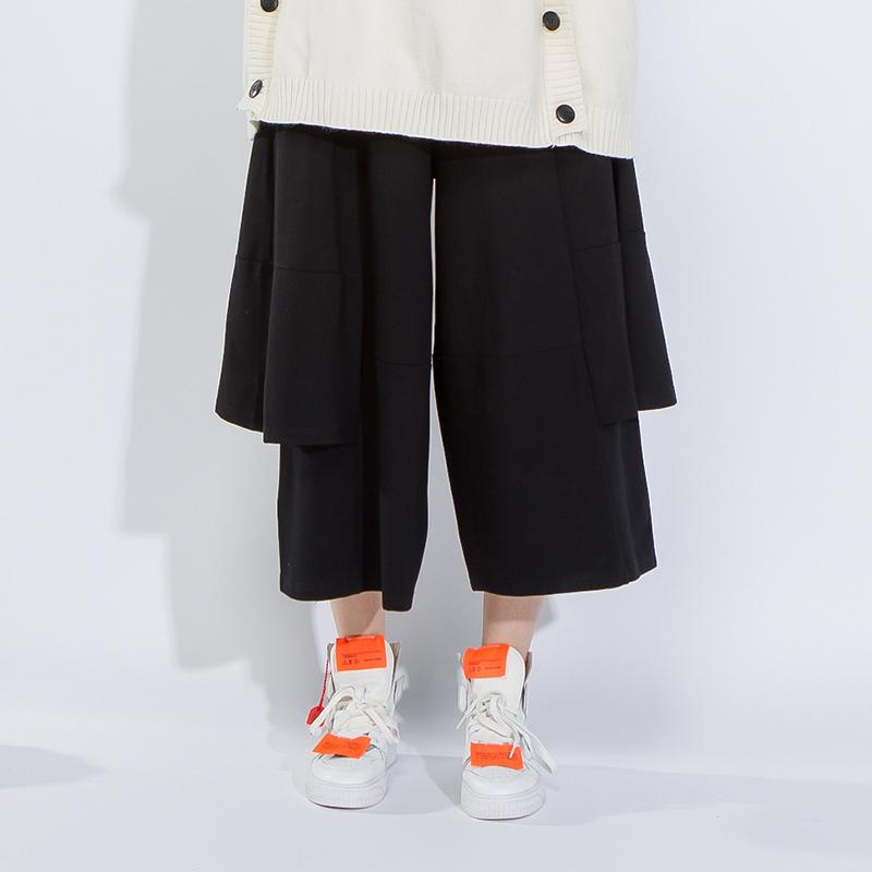 Loose Spliced Elastic Waist Black Calf Length Pants