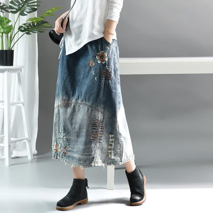 Embroidered Floral Frayed Casual Denim Skirt