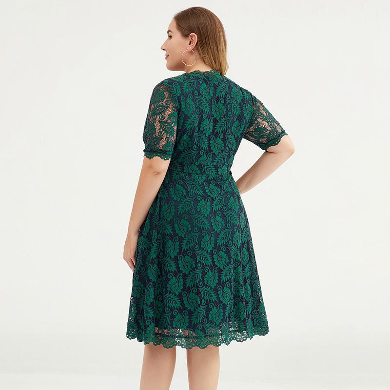 Fashion Polyester Lace V-Neck Plus Size Women Dress