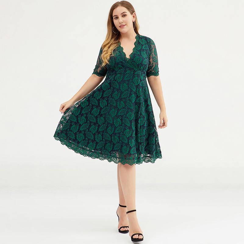 Fashion Polyester Lace V-Neck Plus Size Women Dress