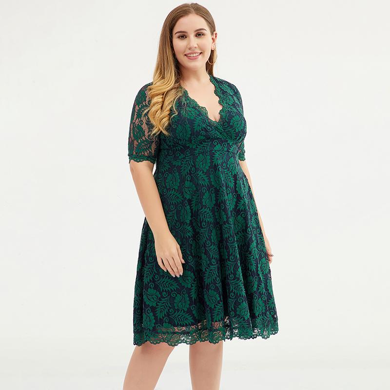 Fashion Polyester Lace V-Neck Plus Size Women Dress