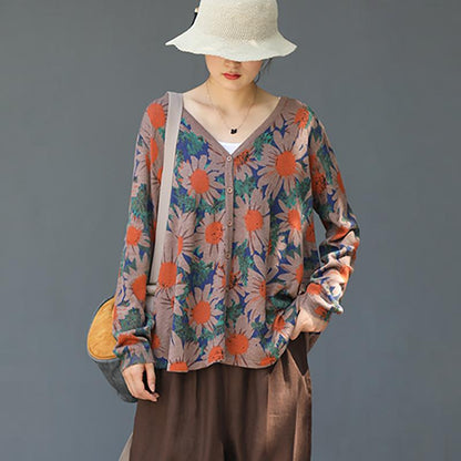 Flower V-Neck Loose Comfortable Knitted Shirt