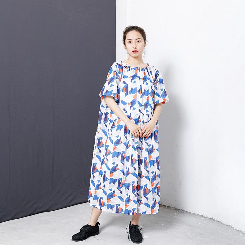 Geometric Print Adjustable Collar Midi Dress