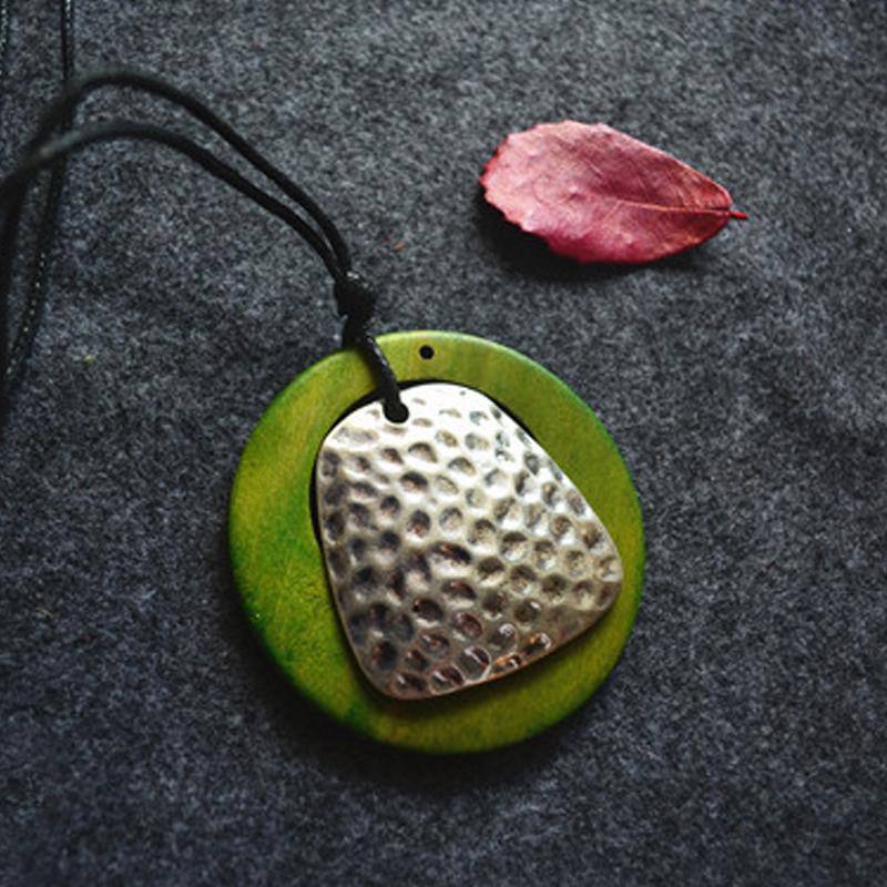 Green Wood Ring Alloy Pendant Necklace
