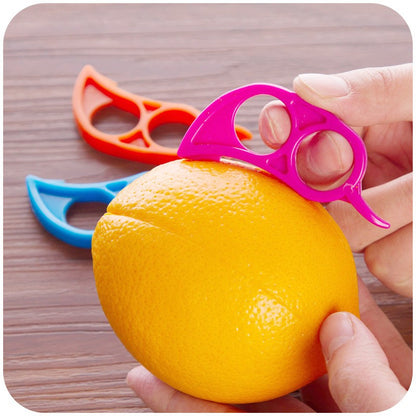 Creative Orange Peelers Slicer Fruit Stripper Kitchen Gadgets (Random Color)