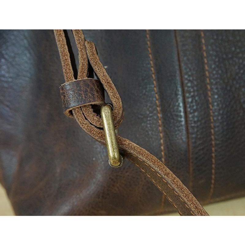 Hand Made Vintage Leather Magnetic Buckle Shoulder Bag