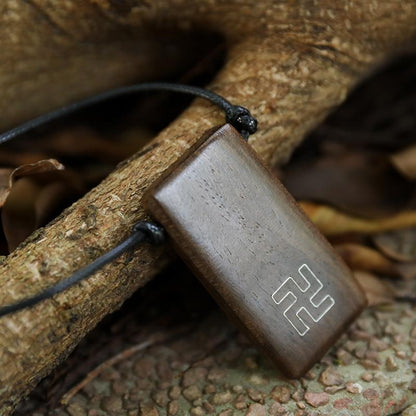 Wood Rectangle Pendant Rope Chain Necklace