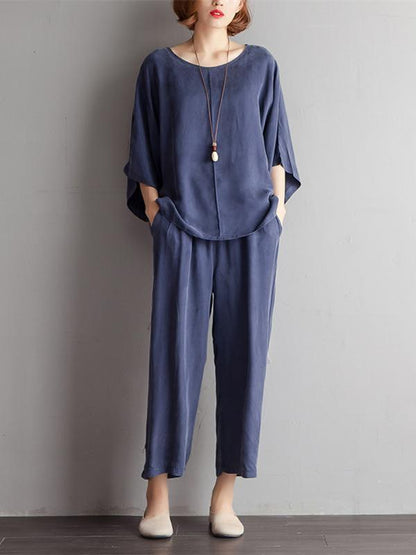 Woman Stylish Blouse and Pant Suit in Black and Blue Color