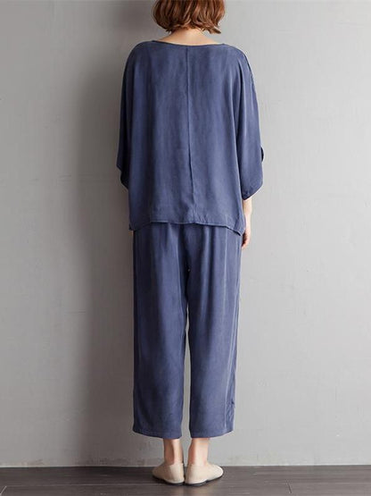 Woman Stylish Blouse and Pant Suit in Black and Blue Color