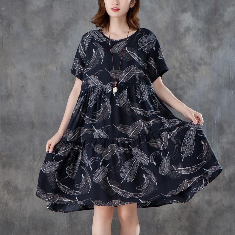 Women Short Sleeve Printed Pleated Black Dress